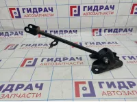 Тяга задняя продольная правая Renault Duster (HS) 551107894R. С кронштейном.