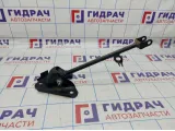 Тяга задняя продольная левая Renault Duster (HS) 551119305R. С кронштейном.
