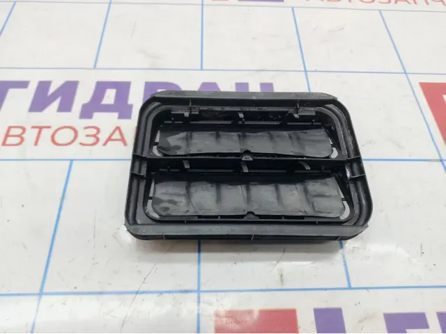 Решетка вентиляционная Renault Duster (HS) 7700838358.