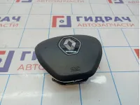 Подушка безопасности в рулевое колесо Renault Duster (HS) 985705074R. Дефект.