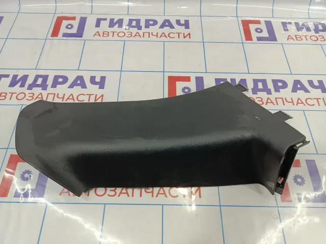Обшивка стойки задней левой Renault Duster (HS) 769357957R.