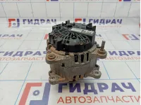 Генератор Renault Duster (HS) 231006833R. Сломана фишка.