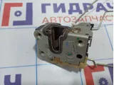 Замок двери передней правой Renault Duster (HS) 805021018R.