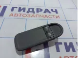 Блок управления стеклоподъемниками Renault Duster (HS) 254118044R.