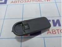 Кнопка стеклоподъемника переднего левого Renault Duster (HS) 254218614R.