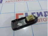 Кнопка стеклоподъемника переднего левого Renault Duster (HS) 254218614R.