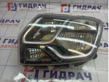 Фара левая Renault Duster (HS) 260605020R. Дефекты стекла.