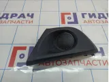 Заглушка противотуманной фары правая Renault Duster (HS) 263316044R. Царапины.