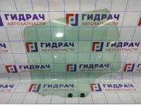Стекло двери задней левой Renault Duster 823015327R.