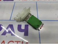 Резистор отопителя Renault Duster 271504503R.