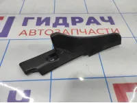 Крышка петли капота Renault Duster 668220006R. Левая.