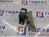 Опора двигателя правая Renault Duster 112106577R.