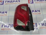 Фонарь задний левый Renault Duster 265550368R. Дефект.