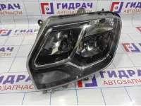 Фара левая Renault Duster 260605020R.