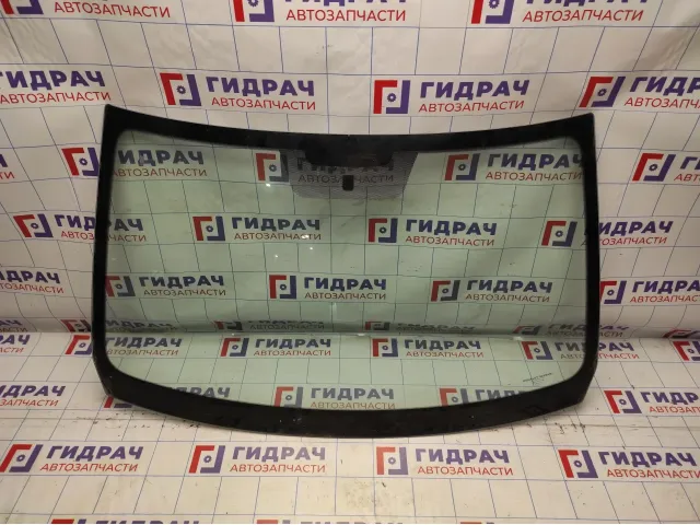 Стекло лобовое Renault Duster 727128759R.