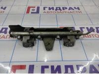 Рейка топливная (рампа) Renault Duster 175200117R. С кронштейном.