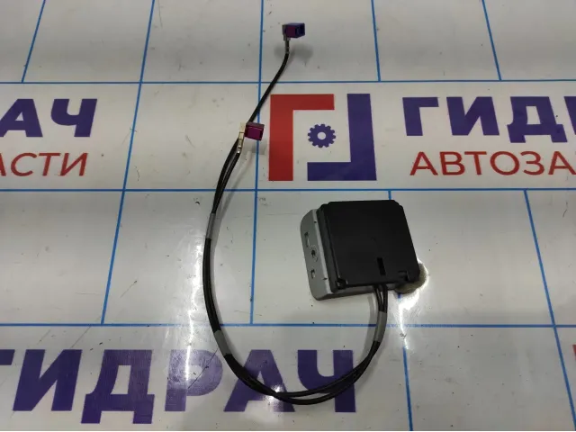 Антенна Renault Duster 282061635R.