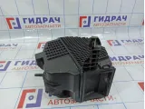 Корпус воздушного фильтра Renault Duster 165001258R.