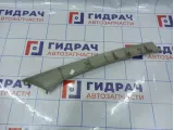 Обшивка стойки передней левой верхняя Renault Duster 8200732334.