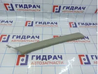 Обшивка стойки передней правой верхняя Renault Duster 8200732333.