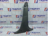 Обшивка стойки средней правой нижняя Renault Duster 8200823419.