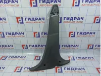 Обшивка стойки средней правой нижняя Renault Duster 8200823419.