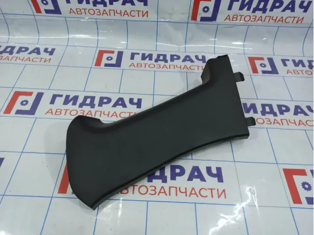 Обшивка стойки задней правой Renault Duster 769341551R.