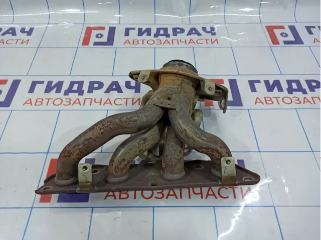 Коллектор выпускной Renault Duster 140044690R.