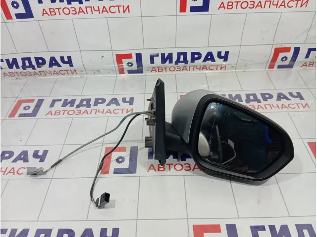 Зеркало электрическое правое Renault Duster
