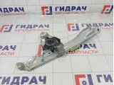 Стеклоподъемник электрический задний правый Renault Duster 827207833R