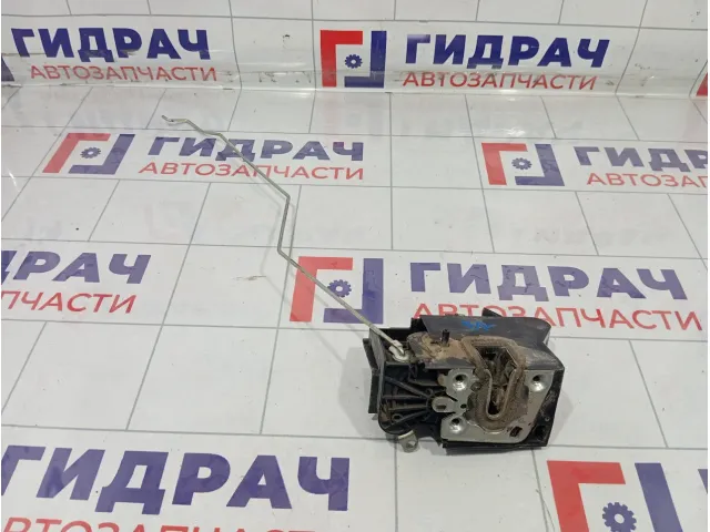 Замок двери задней правой Renault Duster 825023358R