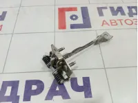 Ограничитель двери передний Renault Duster 804302559R
