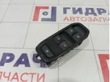 Блок управления стеклоподъемниками Renault Duster 809613649R