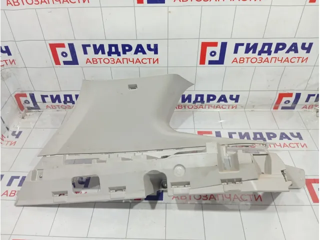 Обшивка стойки задней левой верхняя Renault Duster 769376268R