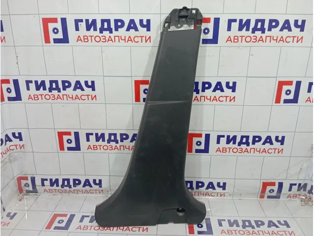 Обшивка стойки средней правой нижняя Renault Duster 769152468R