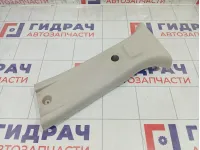 Обшивка стойки средней левой верхняя Renault Duster 769143719R