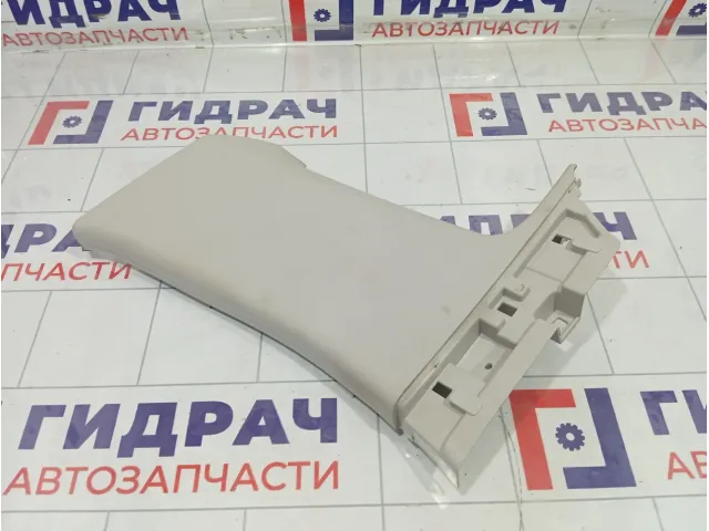 Обшивка стойки задней правой верхняя Renault Duster 769341134R