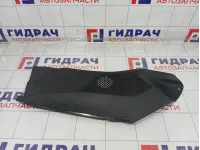 Накладка консоли центральной левая Renault Duster 689219792R