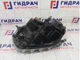 Фара правая Renault Duster 260103537R