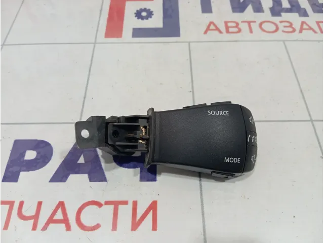 Переключатель подрулевой управления магнитолой Renault Duster 255522187R