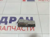 Кнопка открывания багажника Renault Duster 906069264R