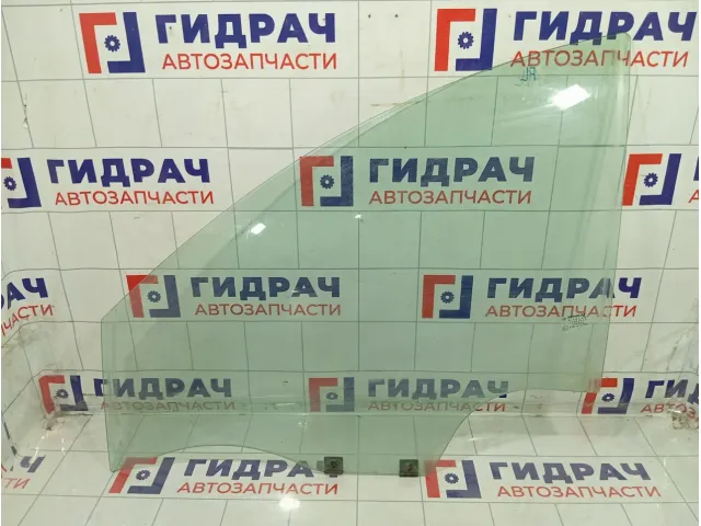 Стекло двери передней левой Renault Duster 803016833R