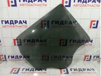 Стекло двери задней правой Renault Duster 823004903R