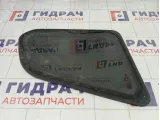 Стекло кузовное глухое (форточка) правое Renault Duster 833060933R