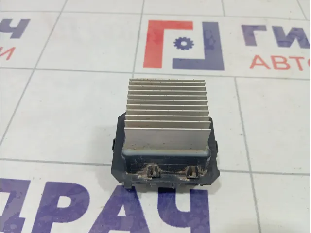 Резистор отопителя Renault Duster T1033613F
