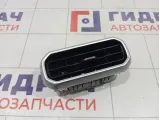 Дефлектор воздушный Renault Duster 687619585R
