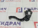 Педаль газа Renault Duster 180108467R