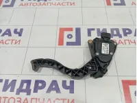 Педаль газа Renault Duster 180108467R