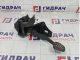Педаль тормоза Renault Duster 465014548R
