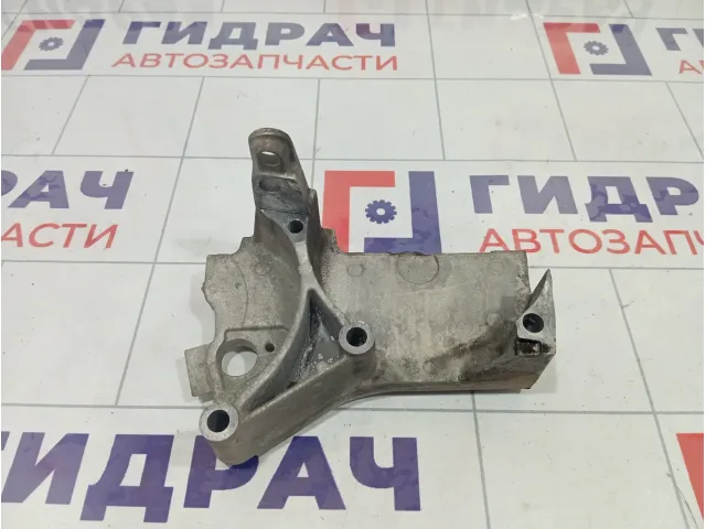 Кронштейн двигателя Renault Duster 112314312R